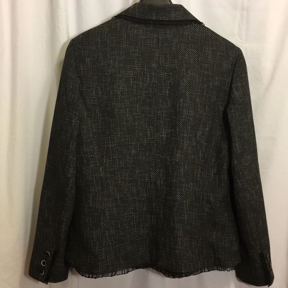 Script Black And White Jacket 12 - image 6